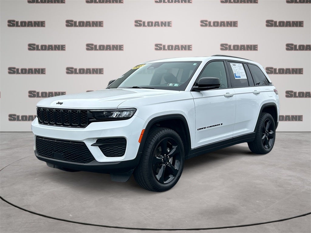 2023 Jeep Grand Cherokee Altitude