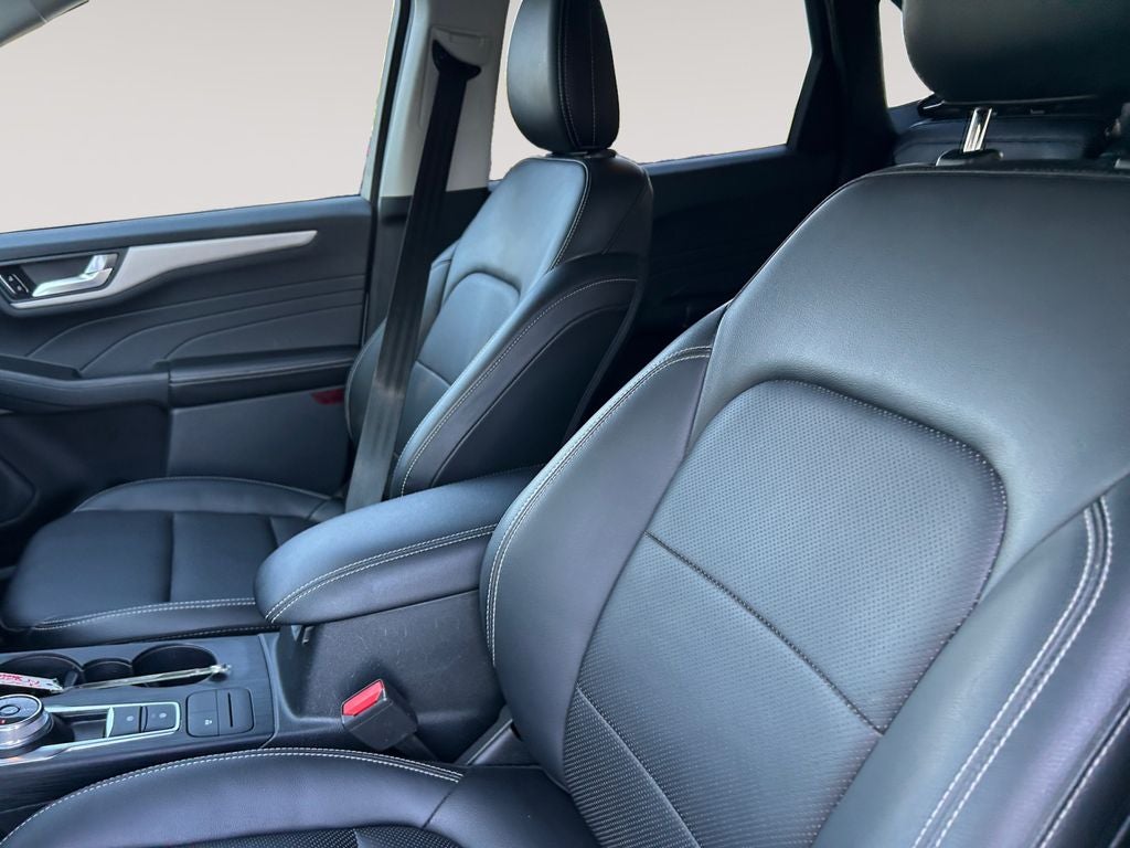 2022 Ford Escape Hybrid SEL