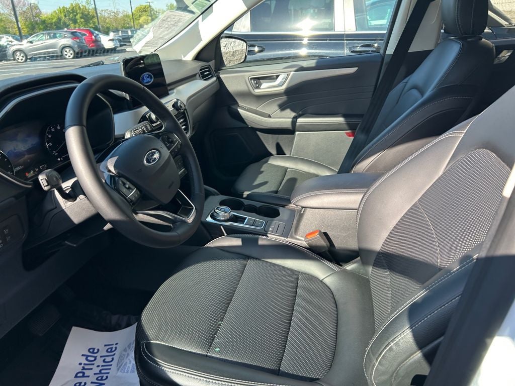 2022 Ford Escape Hybrid SEL