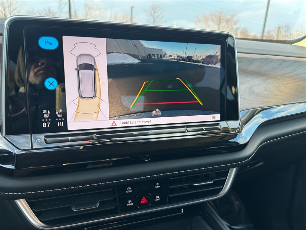 2024 Volkswagen Atlas 2.0T SE w/Technology