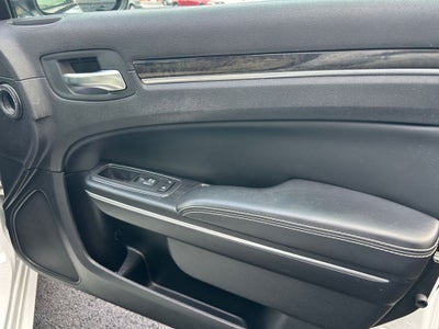 2014 Chrysler 300 Base