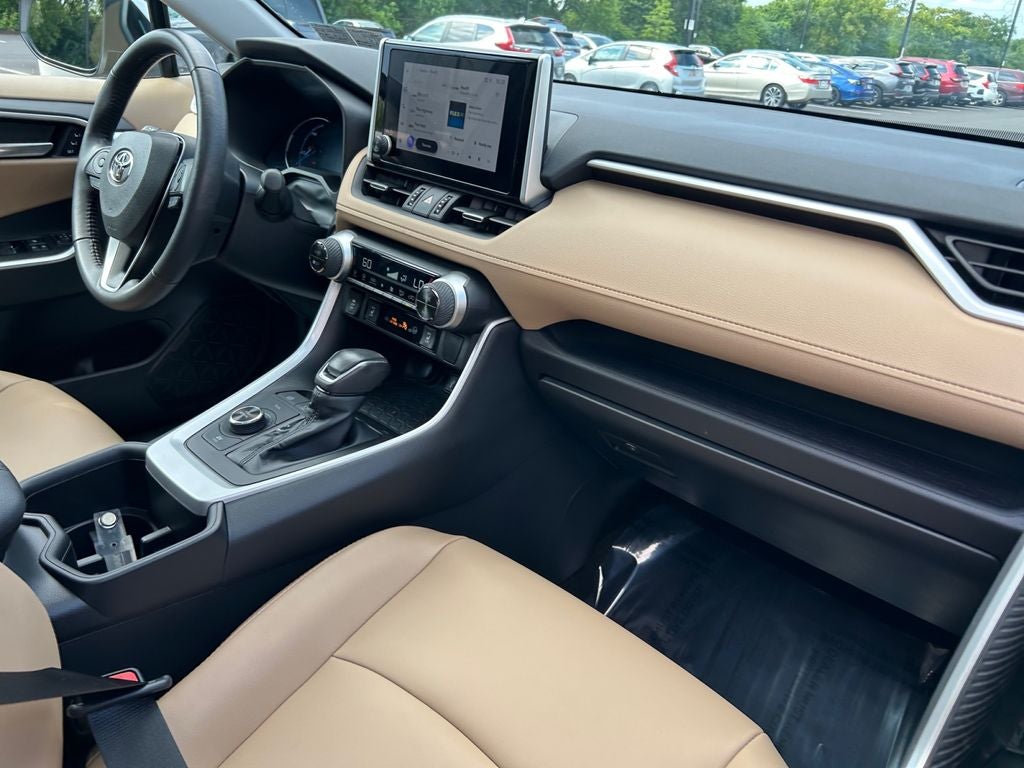 2024 Toyota RAV4 Hybrid XLE Premium
