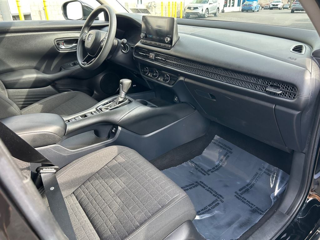 2023 Honda HR-V LX