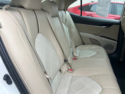 2019 Toyota Camry Hybrid XLE