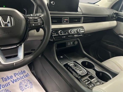 2023 Honda Pilot Touring