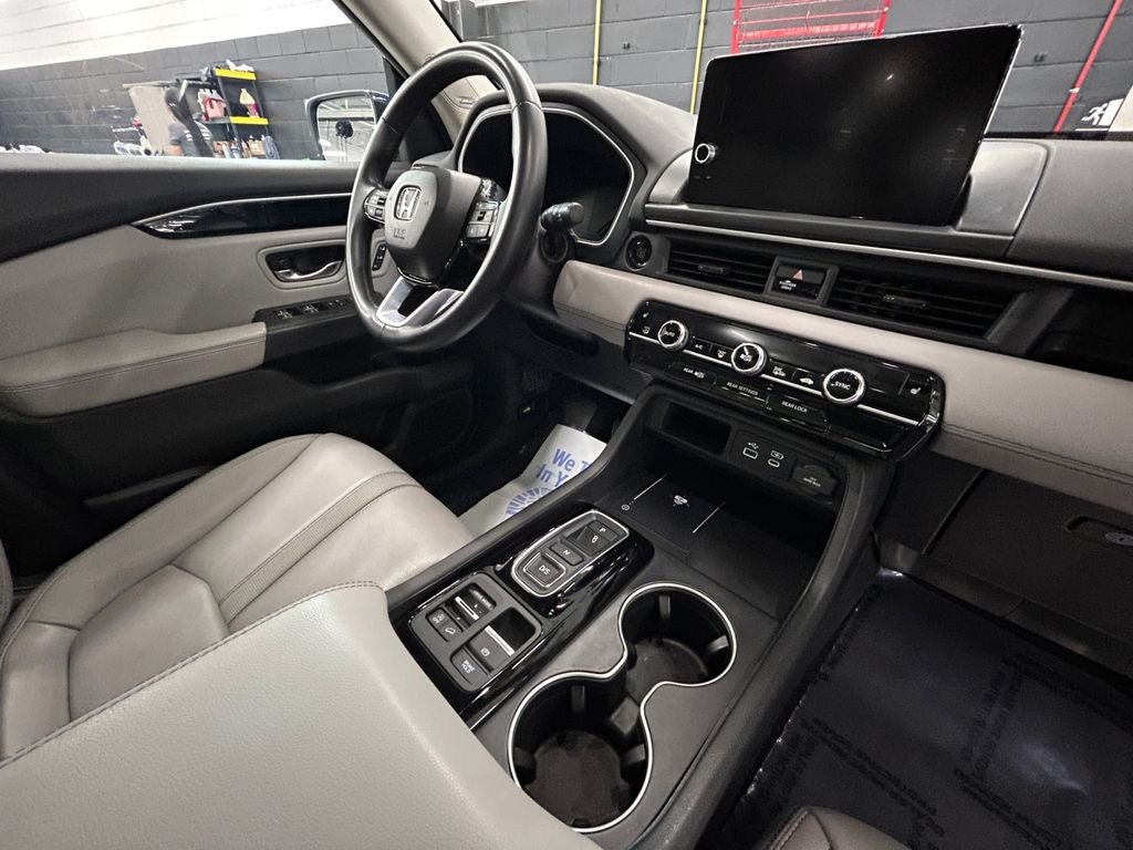 2023 Honda Pilot Touring