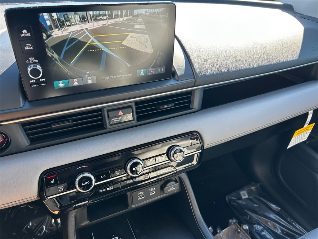 2025 Honda Pilot Touring