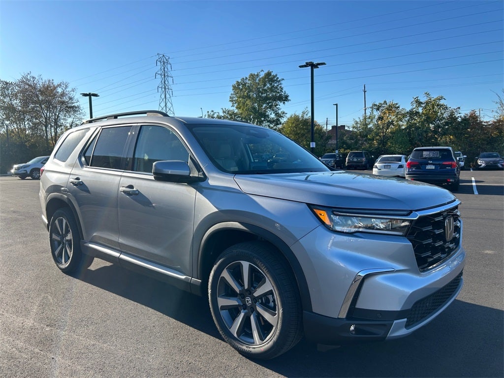 2025 Honda Pilot Touring