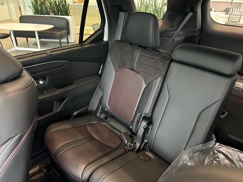 2026 Honda Pilot Black Edition