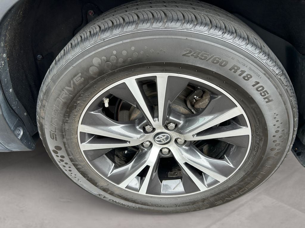 2019 Toyota Highlander LE