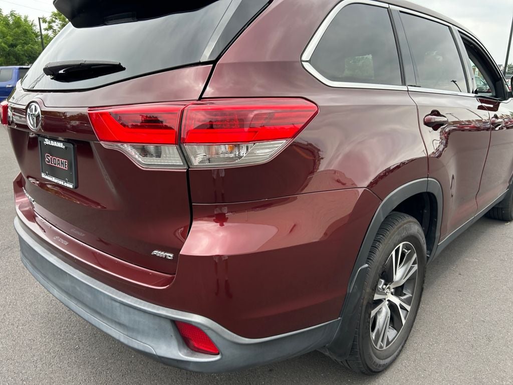 2019 Toyota Highlander LE