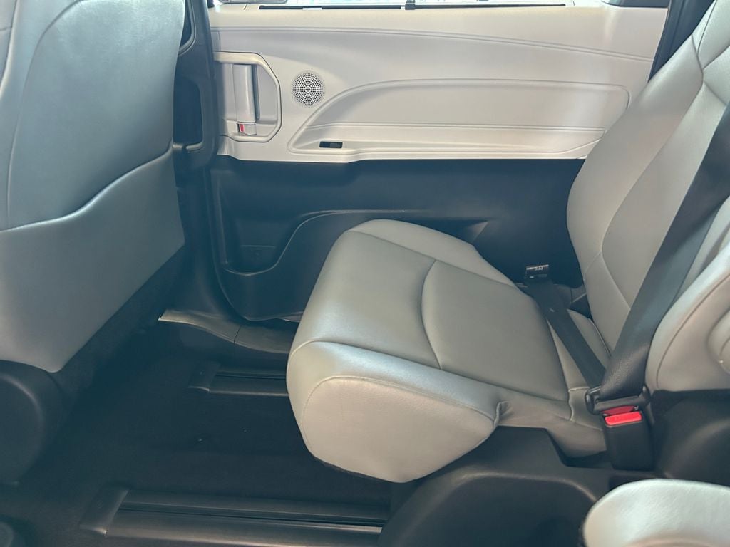 2026 Toyota Sienna XLE 7 Passenger