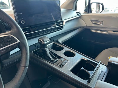 2026 Toyota Sienna XLE 7 Passenger