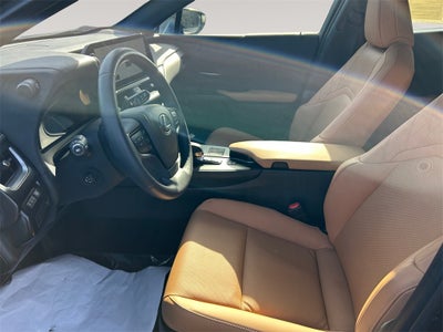 2025 Lexus UX 300h Premium