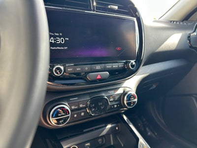 2023 Kia Soul EX