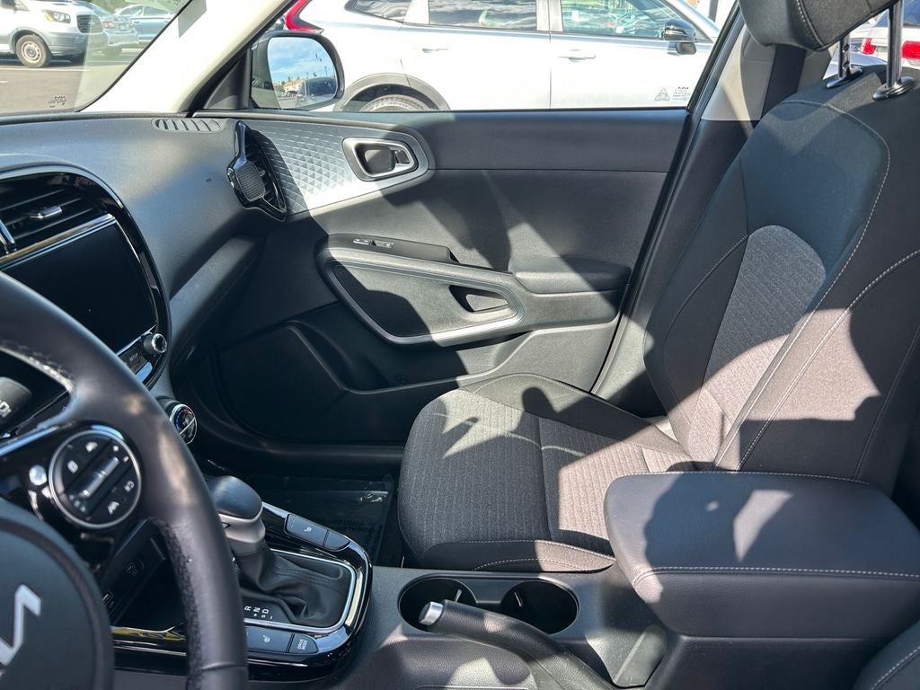 2023 Kia Soul EX