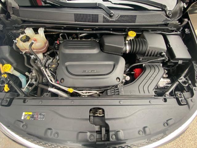 2020 Chrysler Pacifica Touring L