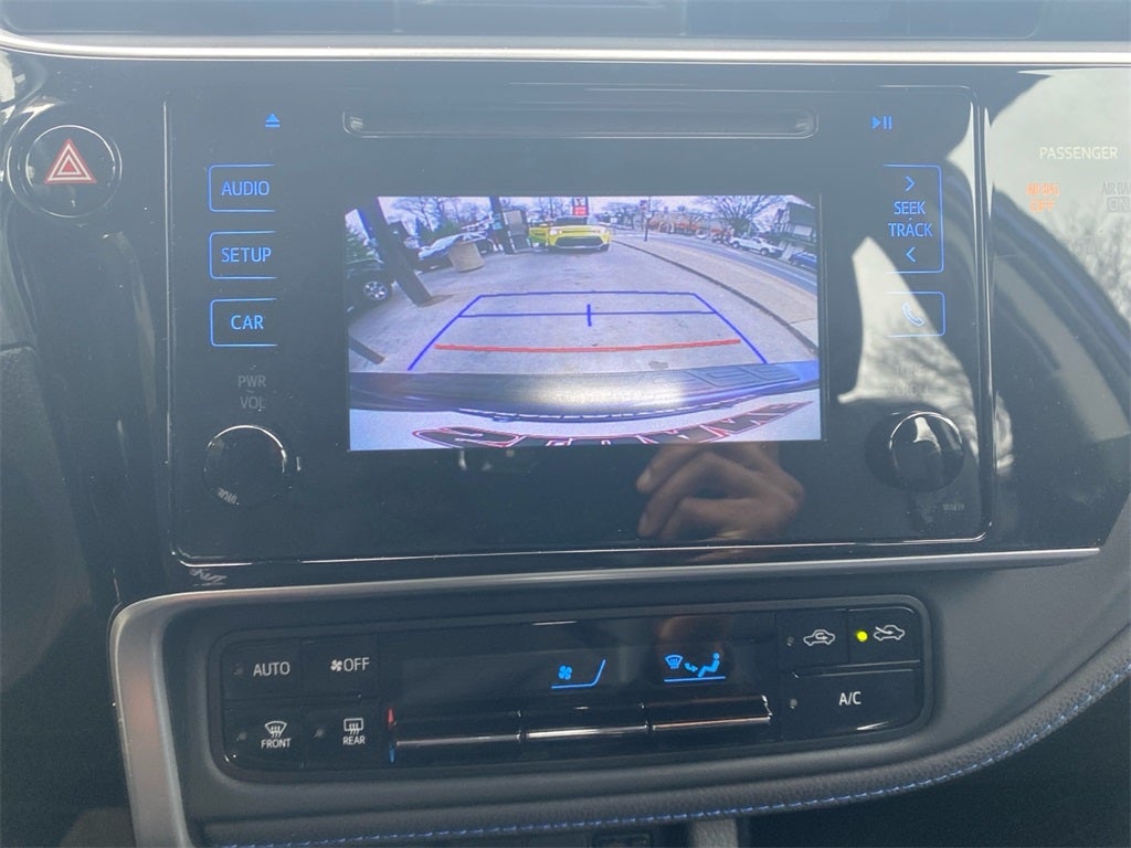 2017 Toyota COROLLA SE