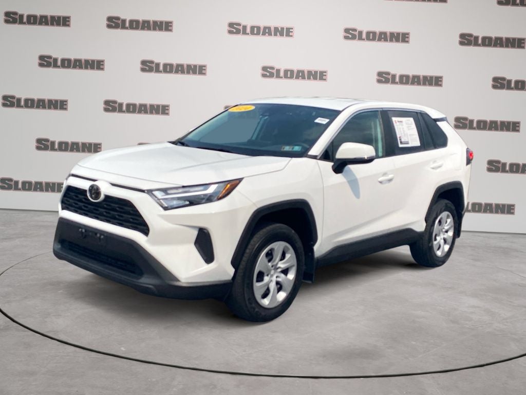 2024 Toyota RAV4 LE