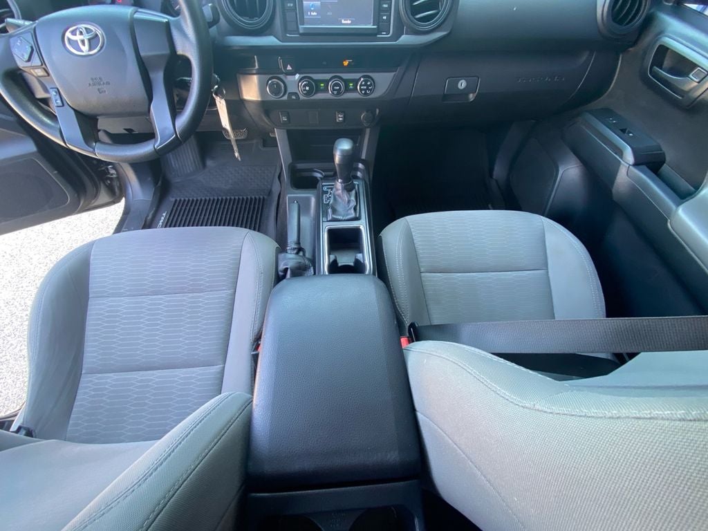 2017 Toyota Tacoma SR V6