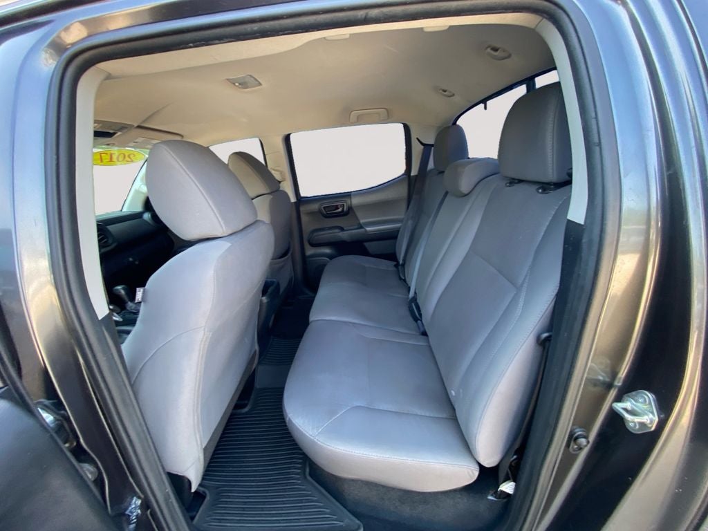 2017 Toyota Tacoma SR V6