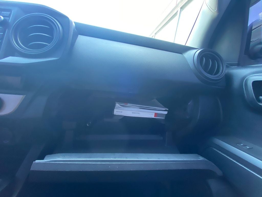 2017 Toyota Tacoma SR V6