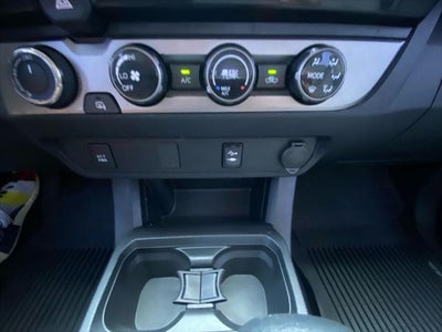 2017 Toyota Tacoma SR V6