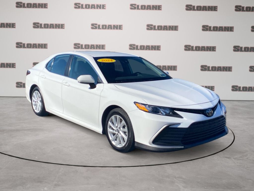 2024 Toyota CAMRY LE
