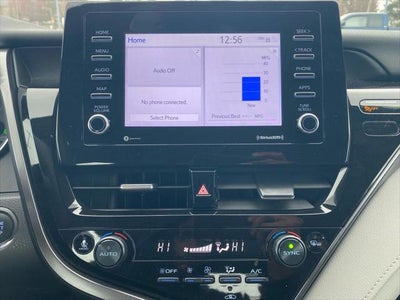 2024 Toyota CAMRY LE