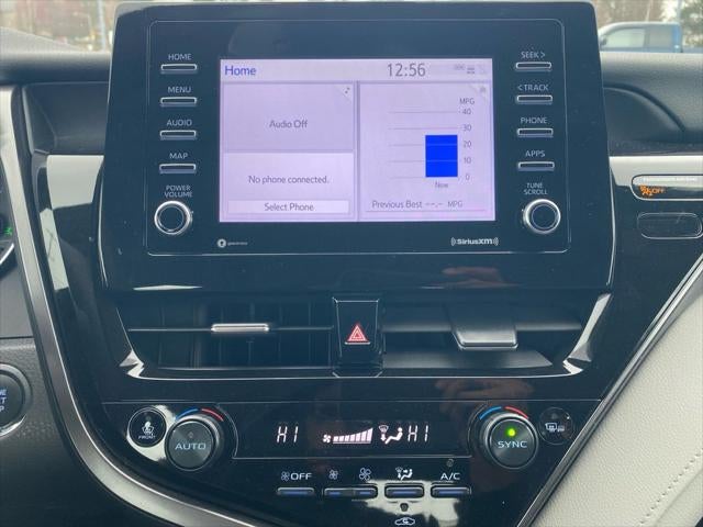 2024 Toyota CAMRY LE