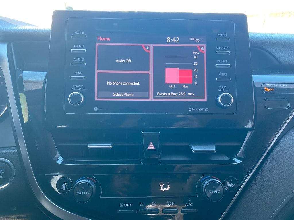 2024 Toyota CAMRY LE