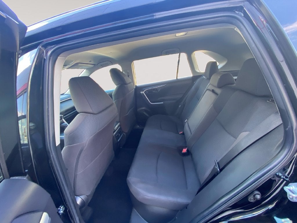 2023 Toyota RAV4 Hybrid LE