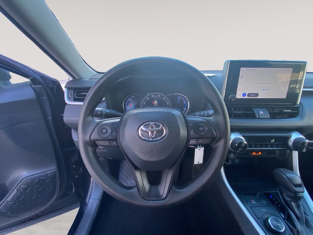 2023 Toyota RAV4 Hybrid LE