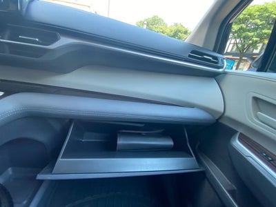 2023 Toyota Sienna LE 8 Passenger