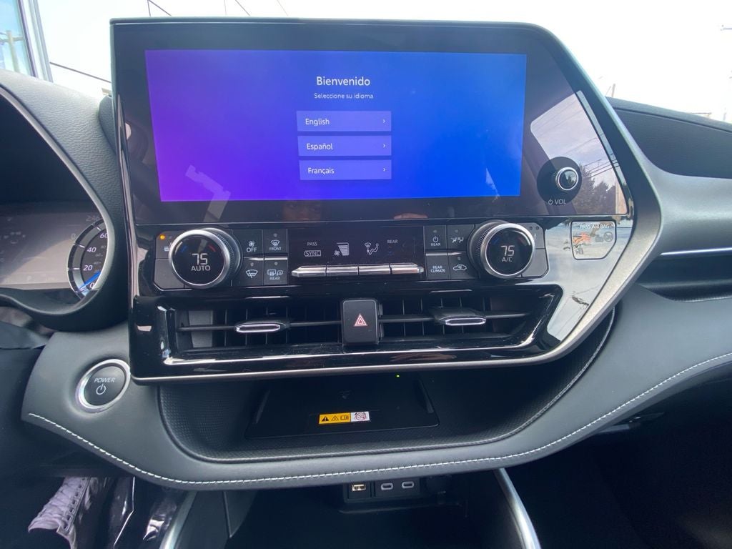 2024 Toyota HIGHLANDER HEV XLE