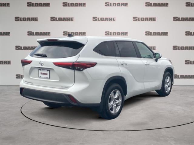 2023 Toyota HIGHLANDER LE
