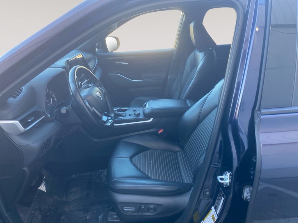 2023 Toyota HIGHLANDER XSE