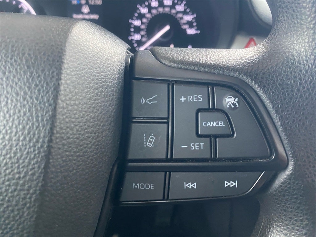 2024 Toyota SIENNA LE LE 8 Passenger