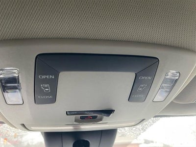 2024 Toyota SIENNA LE LE 8 Passenger