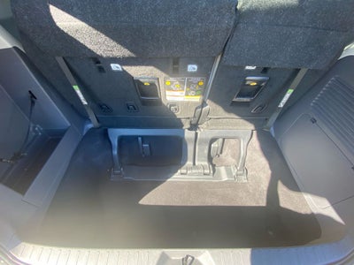 2024 Toyota Sienna XLE 8 Passenger