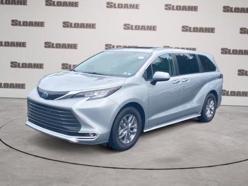 2023 Toyota Sienna XLE 7 Passenger