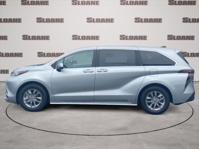 2023 Toyota Sienna XLE 7 Passenger