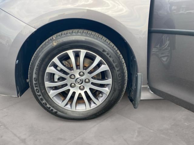 2019 Toyota SIENNA XLE 3.5L Limited 7 Passenger