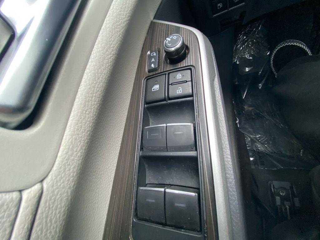 2024 Toyota SIENNA LTD AWD Limited 7 Passenger