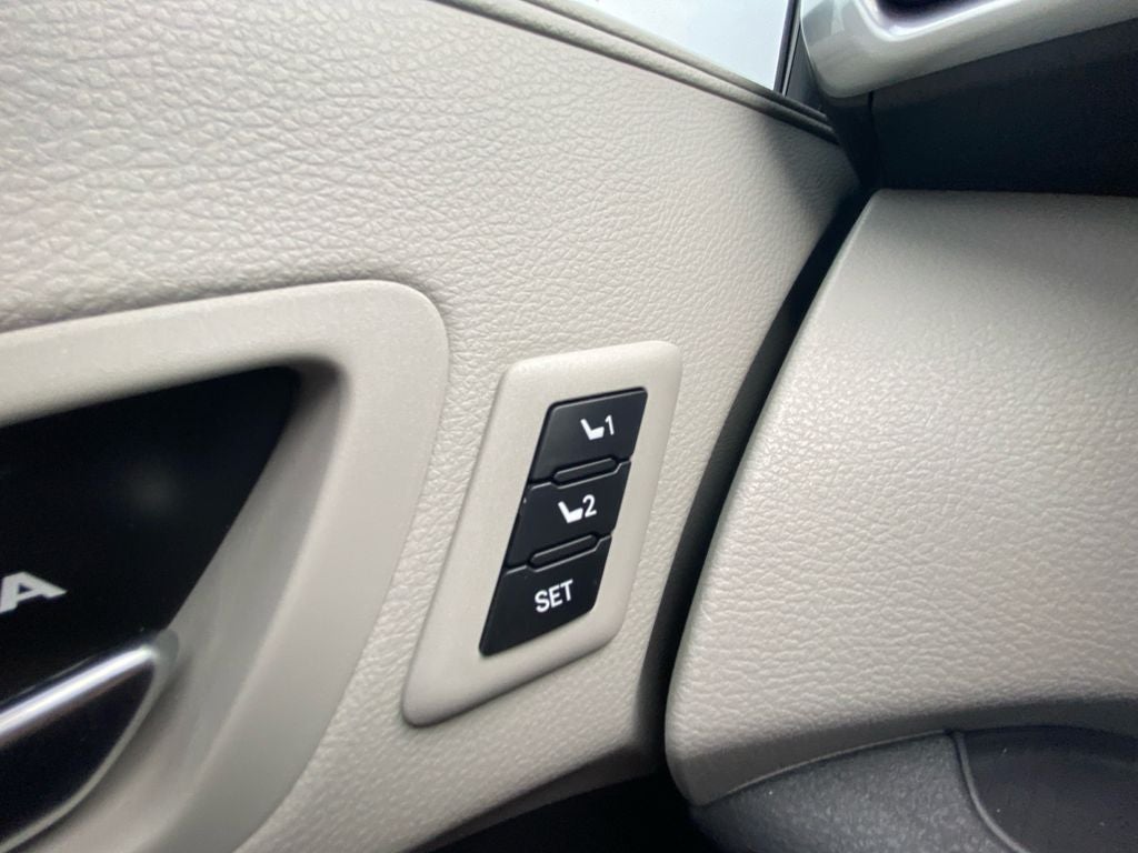 2024 Toyota SIENNA LTD AWD Limited 7 Passenger