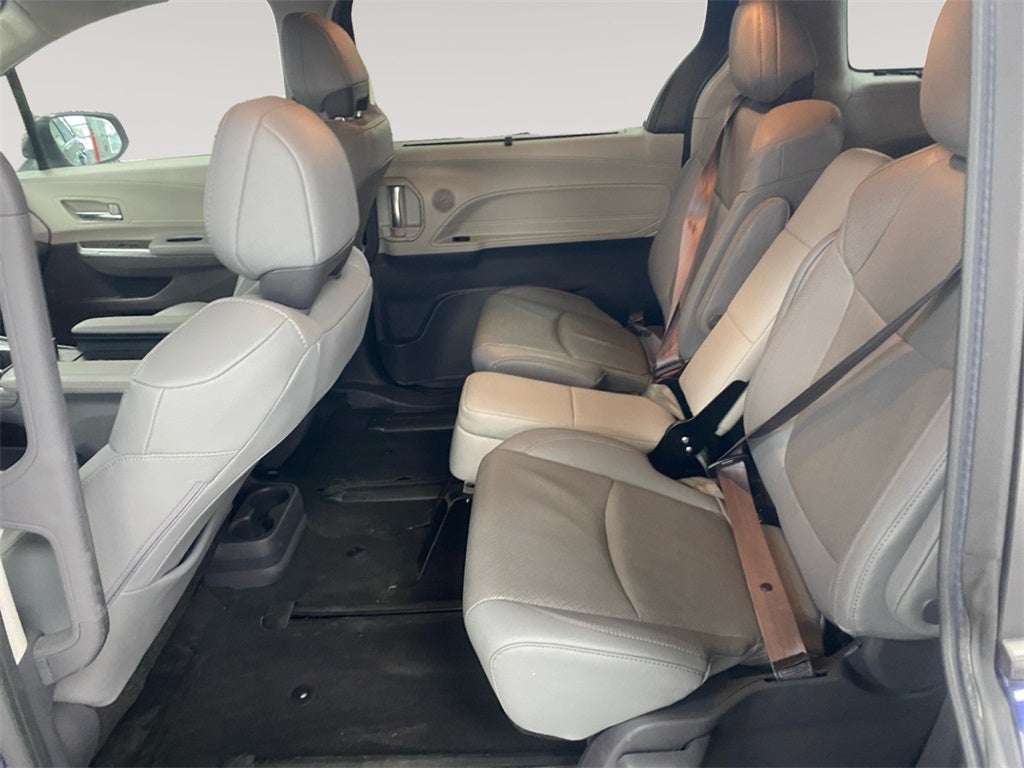 2021 Toyota SIENNA LTD AWD Limited 7 Passenger