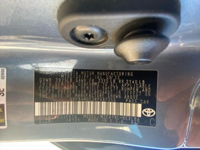 2024 Toyota COROLLA LE