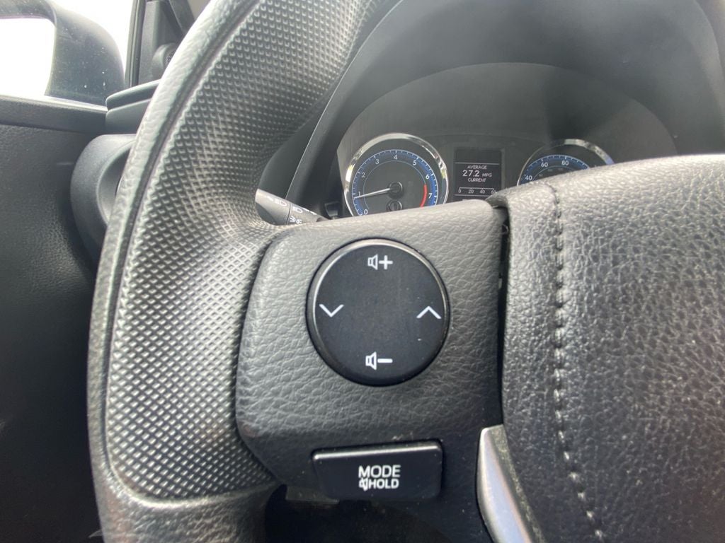 2017 Toyota COROLLA LE