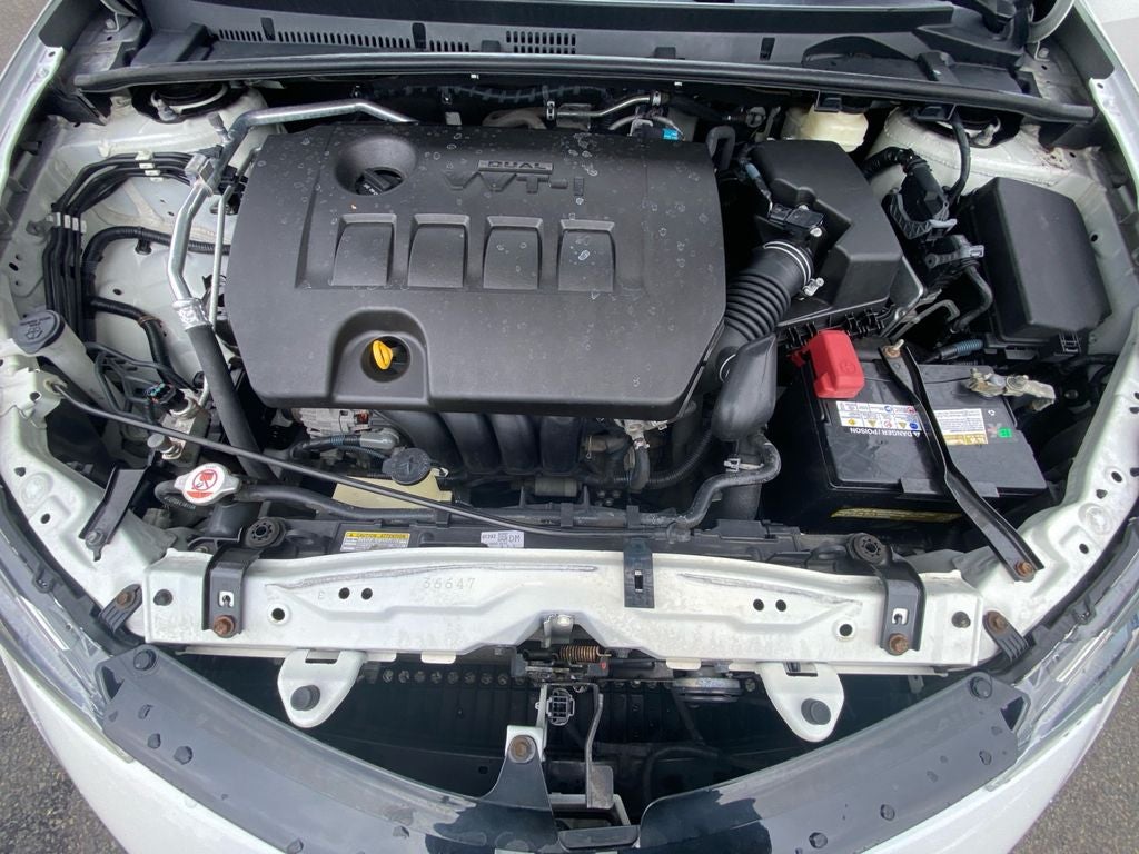 2017 Toyota COROLLA LE