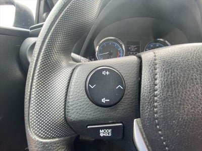 2017 Toyota COROLLA LE